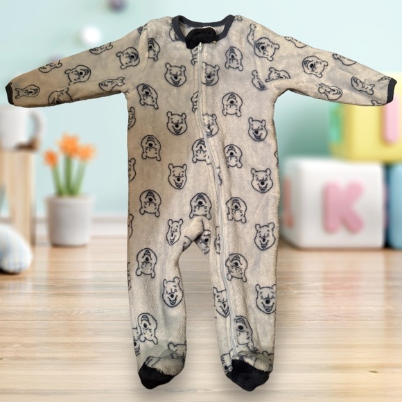 Winnie The Pooh sleeper (infant) super soft - Picture 4 of 6
